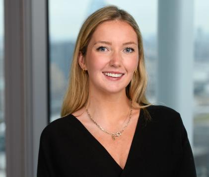 Arabella Earley headshot