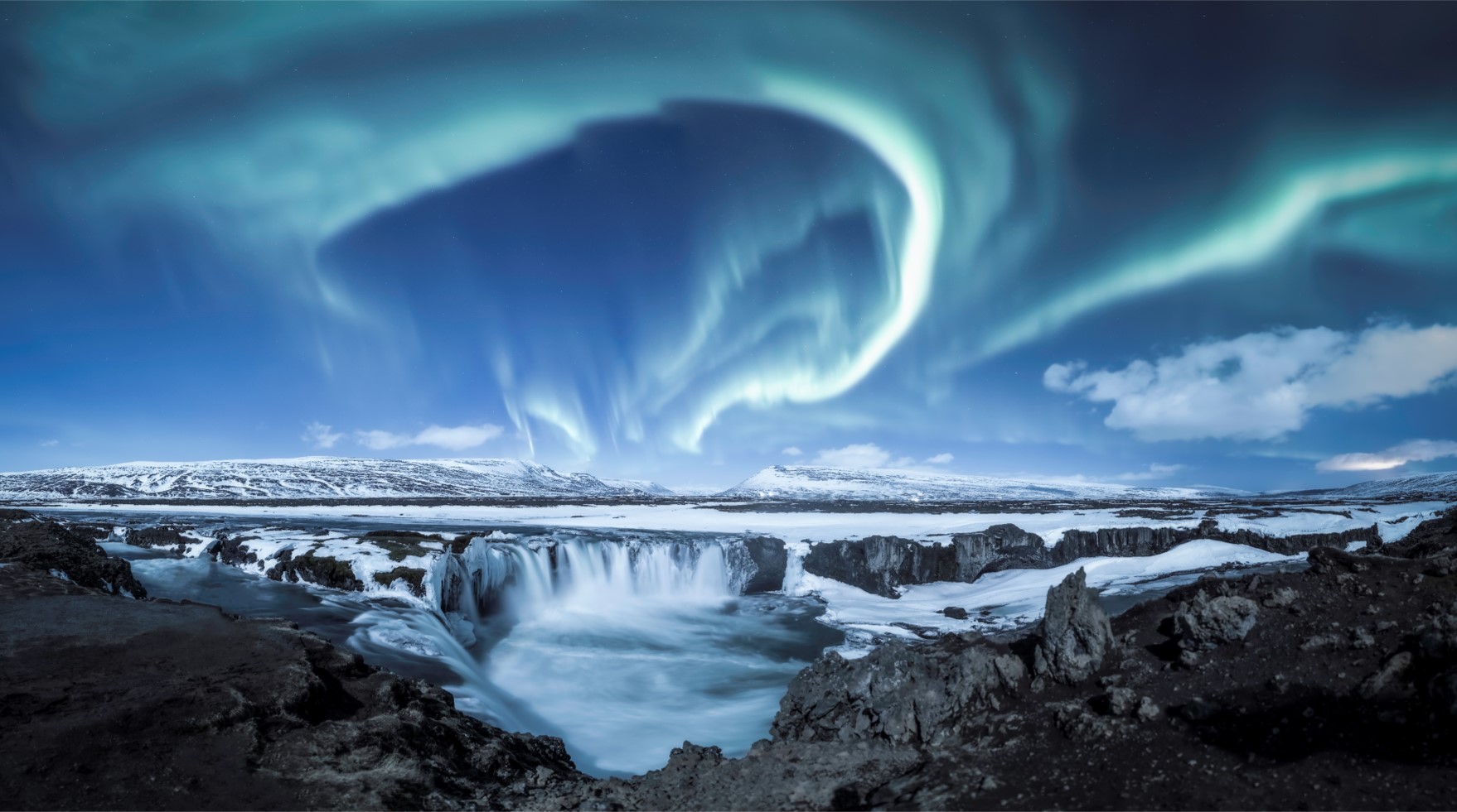 Highly Commended_Goðafoss Flow © Larryn Rae - web crop